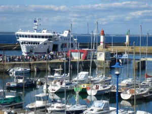 IMGP0424 Mainland ferry Port Tudy, Ile de Groix summer sailing